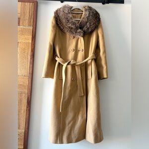 Vintage Genuine Fur Collar Double Breasted Camel Coat